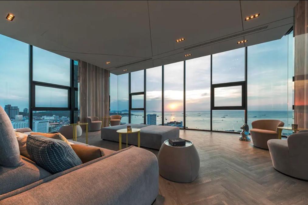 Central Pattaya - Sea View Large Balcony Condo With Infinity Pool Экстерьер фото