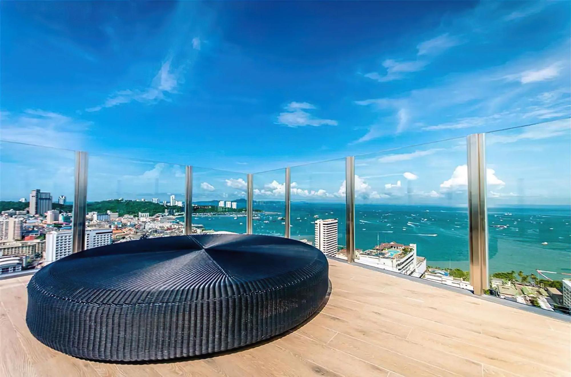 Central Pattaya - Sea View Large Balcony Condo With Infinity Pool Экстерьер фото