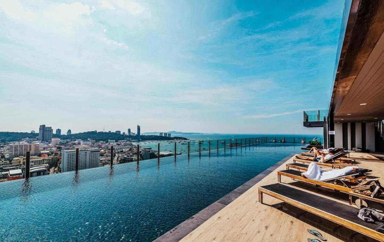 Central Pattaya - Sea View Large Balcony Condo With Infinity Pool Экстерьер фото