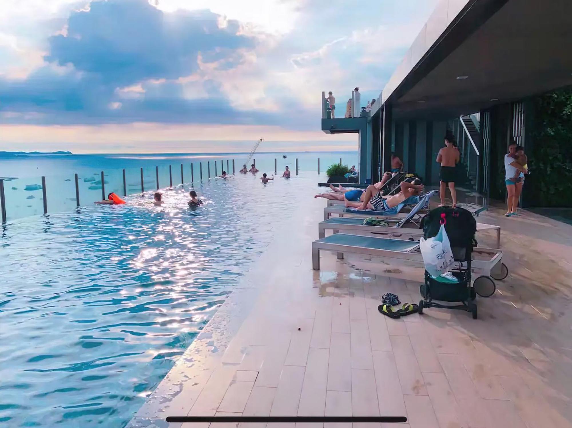 Central Pattaya - Sea View Large Balcony Condo With Infinity Pool Экстерьер фото