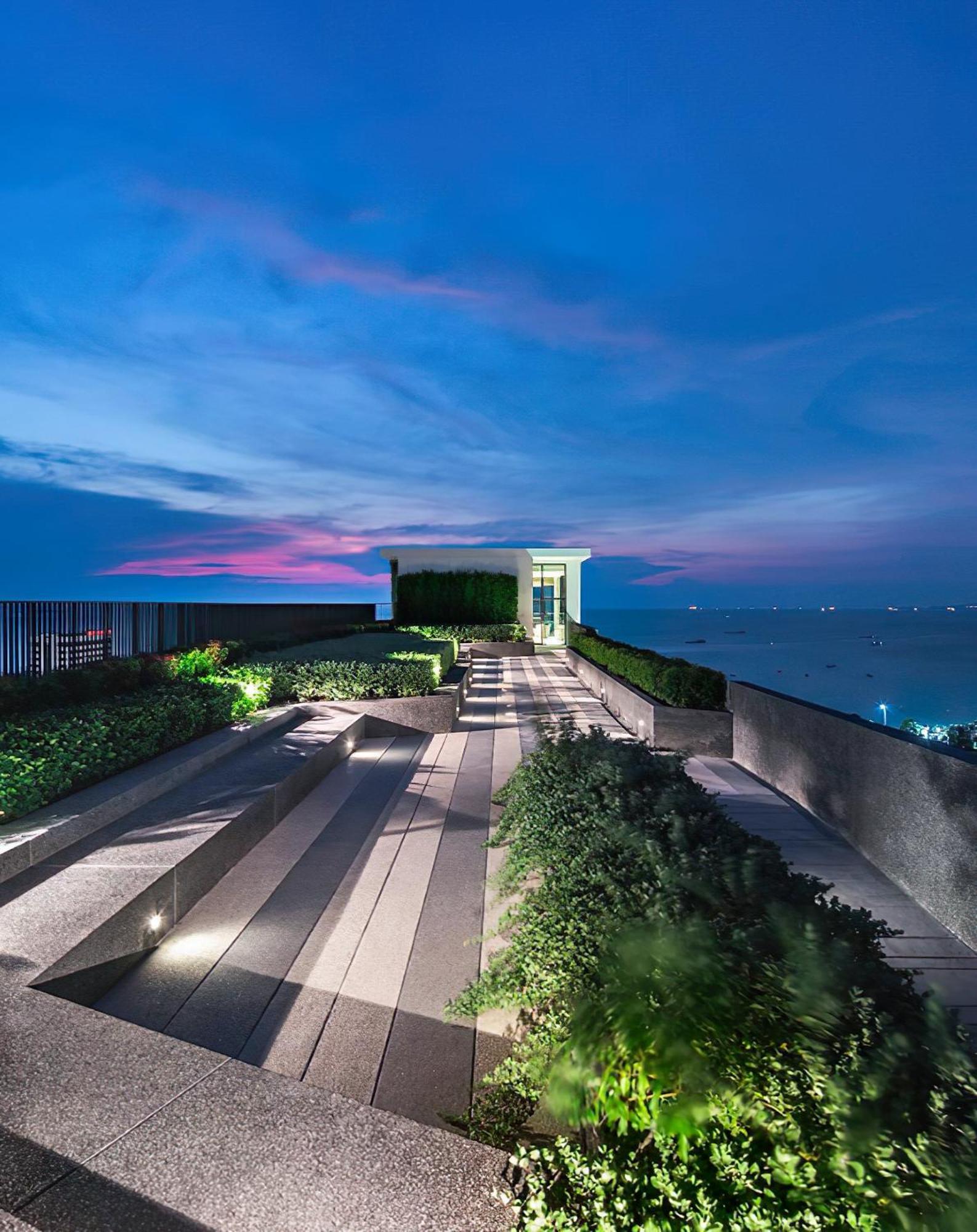 Central Pattaya - Sea View Large Balcony Condo With Infinity Pool Экстерьер фото