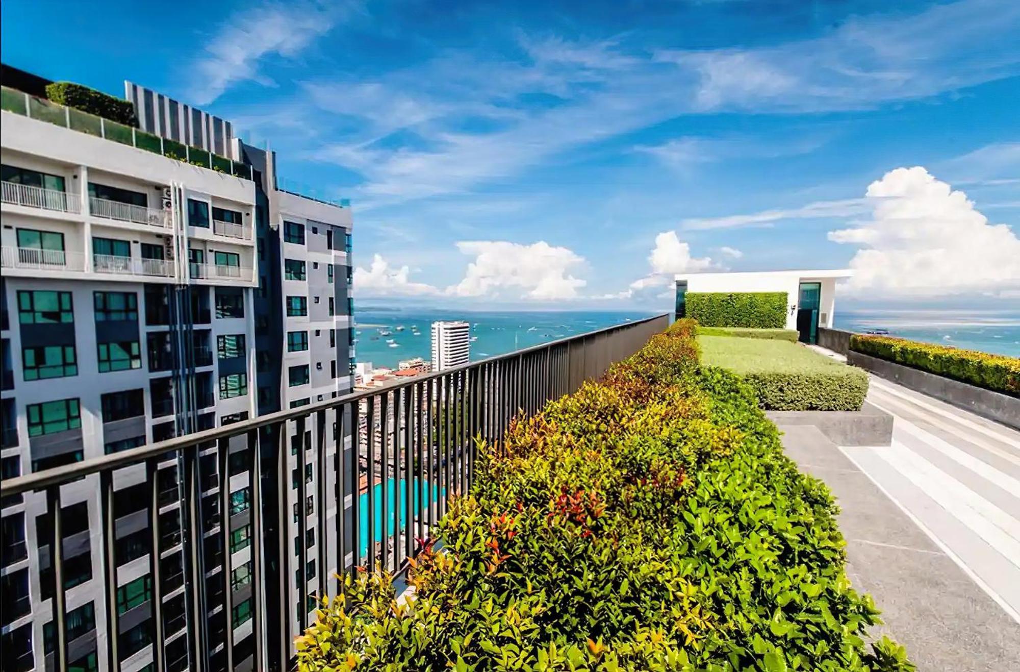 Central Pattaya - Sea View Large Balcony Condo With Infinity Pool Экстерьер фото
